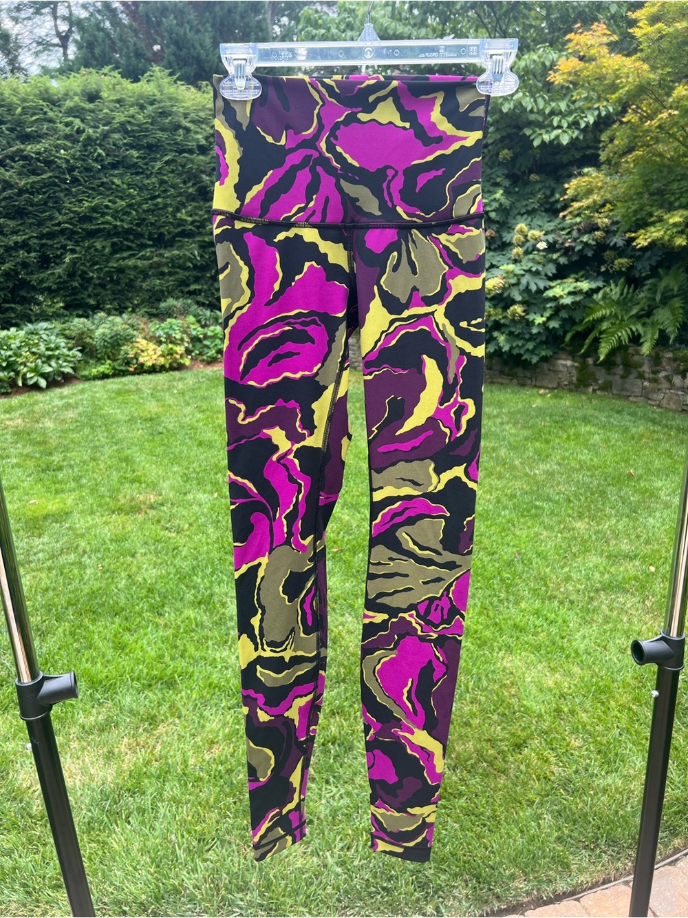 lululemon athletica Purple Black Olive Yellow Abstract Print Leggings